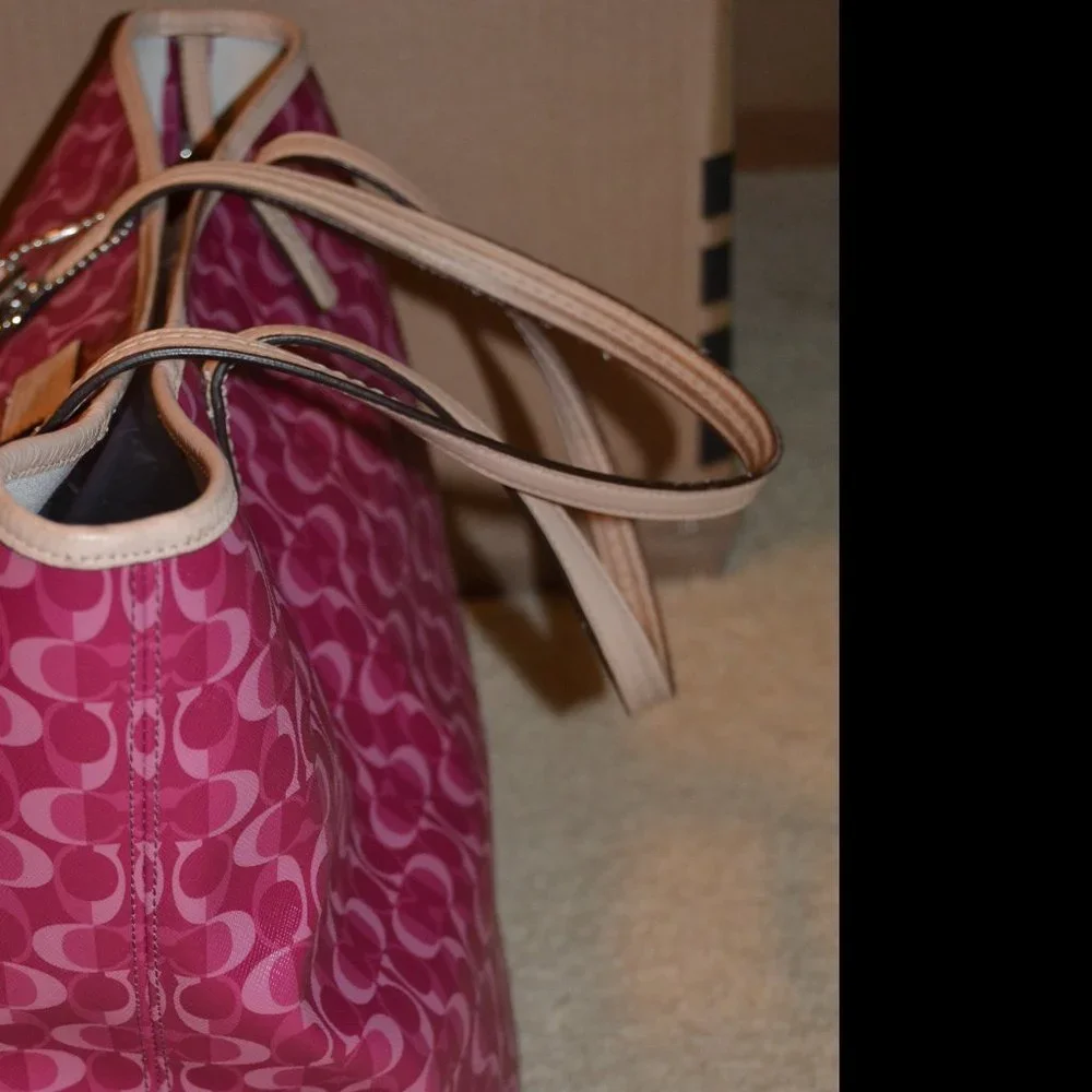 AUTH COACH SIGNATURE SUMMER PINK 25673 PARK METRO COATED LG SHOPPER TOTE PURSE